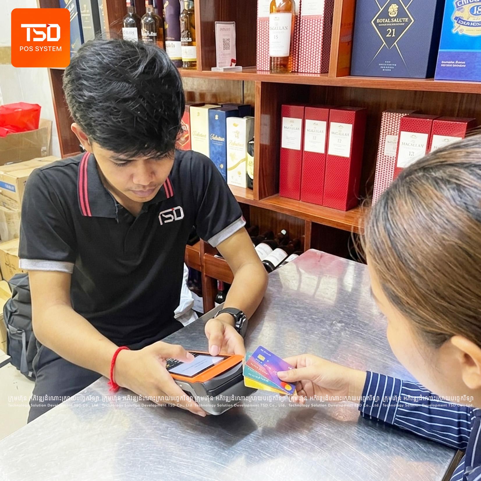 KHQR POS Cambodia — ទូទាត់ ABA & KHQR ផ្ទាល់ពីម៉ាស៊ីនគិតលុយ 13 KHQR POS Cambodia — handheld TSD POS accepting card payment