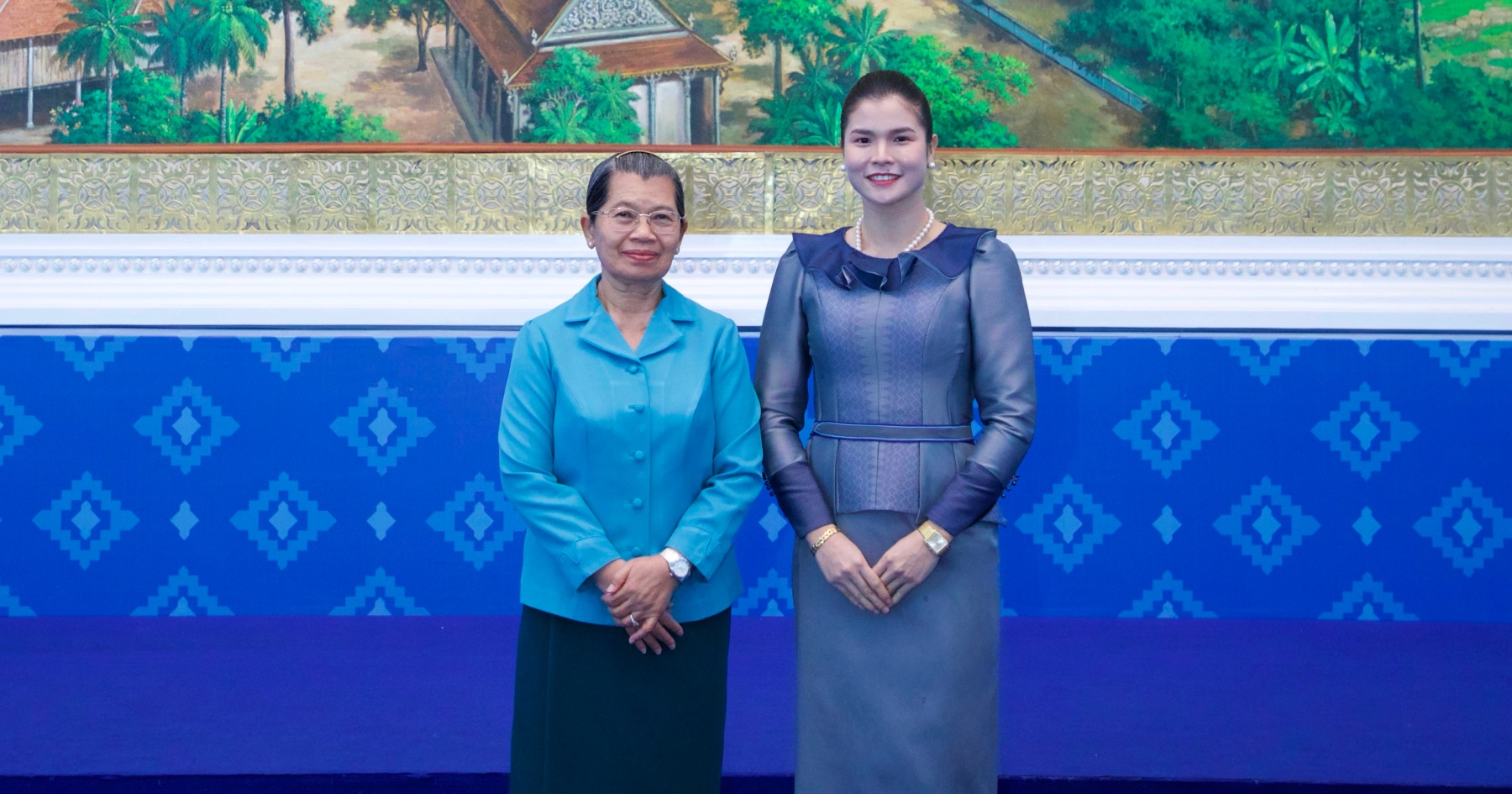 Women entrepreneurs Cambodia — TSD featured Women entrepreneurs Cambodia — TSD CEO with Cambodian Women Entrepreneurs Association leadership
